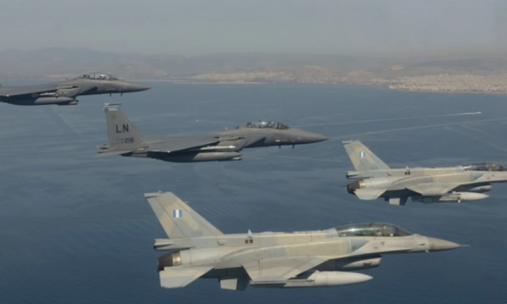 Τα υπερσύγχρονα αμερικανικά F-15 Eagle στην Λάρισα
